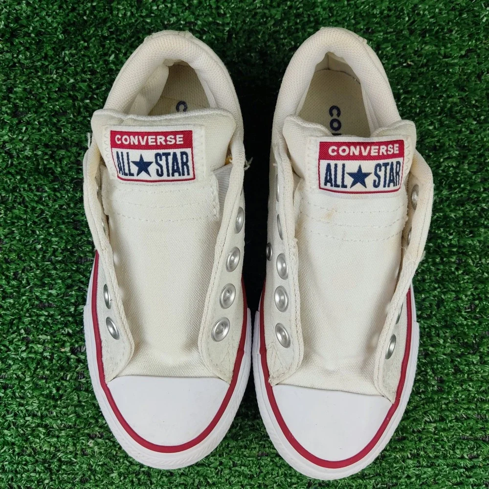 Converse Sneakers Kids 11 White Chuck Taylor All Star Slip-On Low Top A01694F